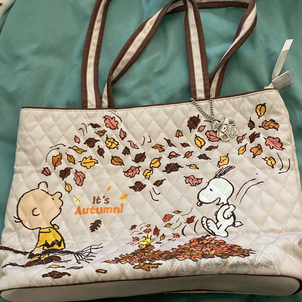Bradford Exchange Peanuts Autumn Tote